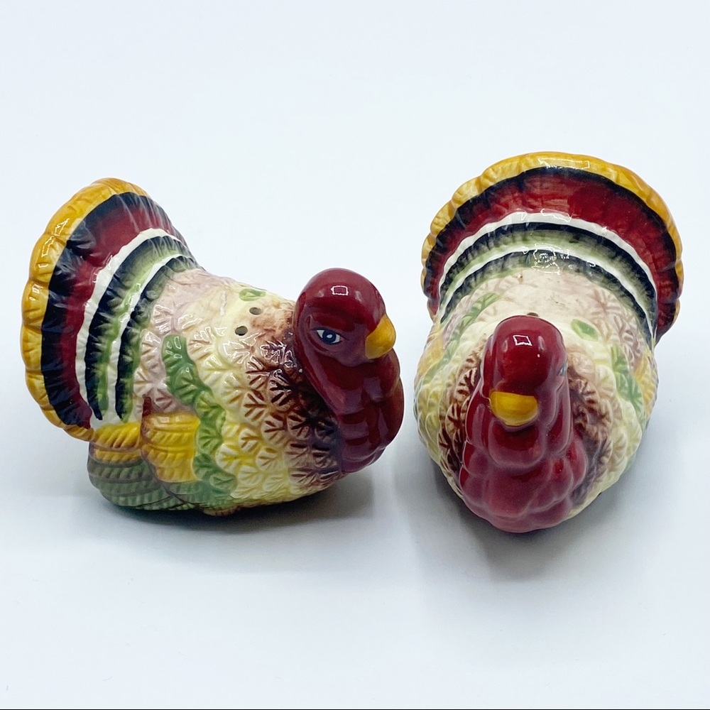 Vintage 90'S Turkey Salt And Pepper Shaker Set